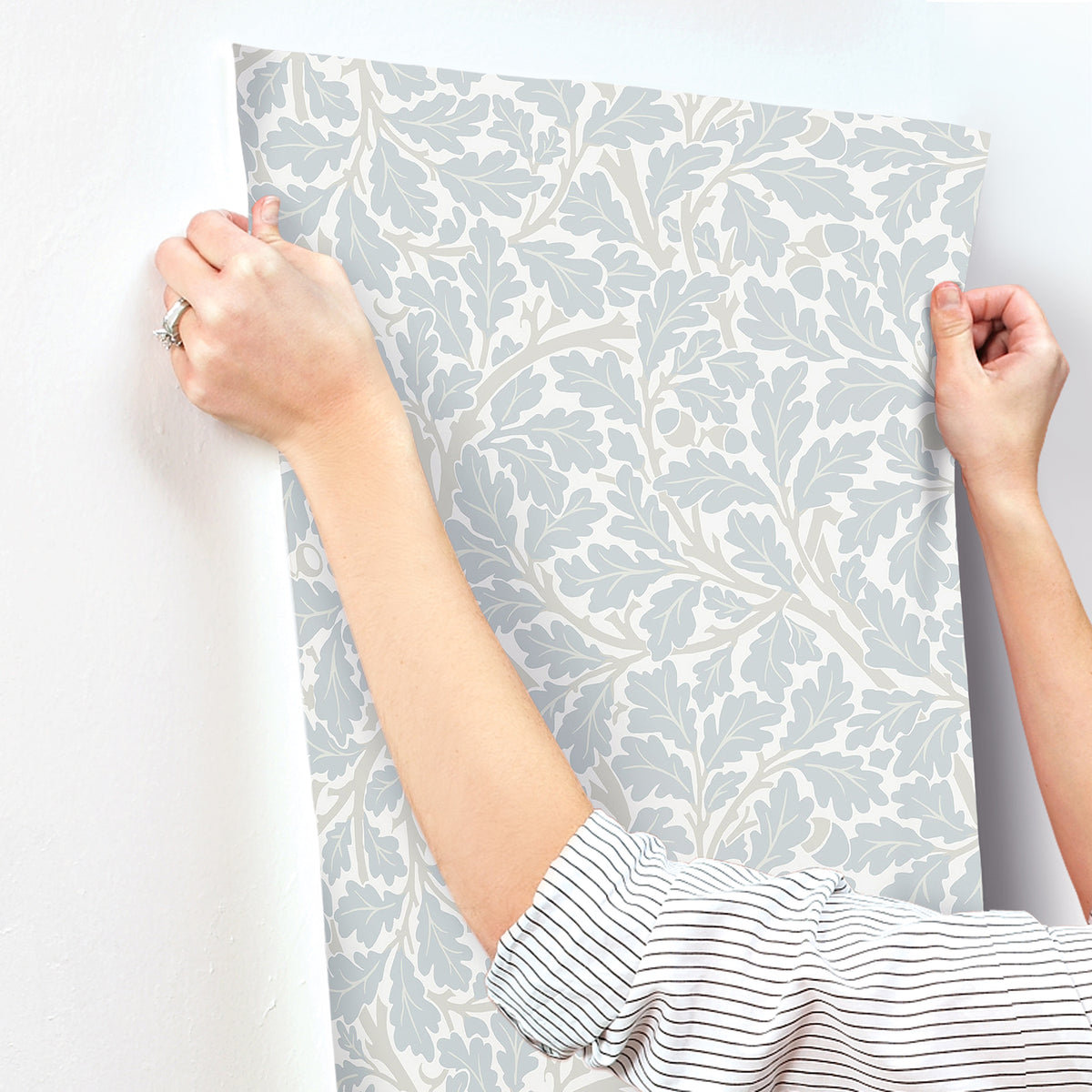 4153-82031-peel-and-stick-wallpaper-stick-application-step
