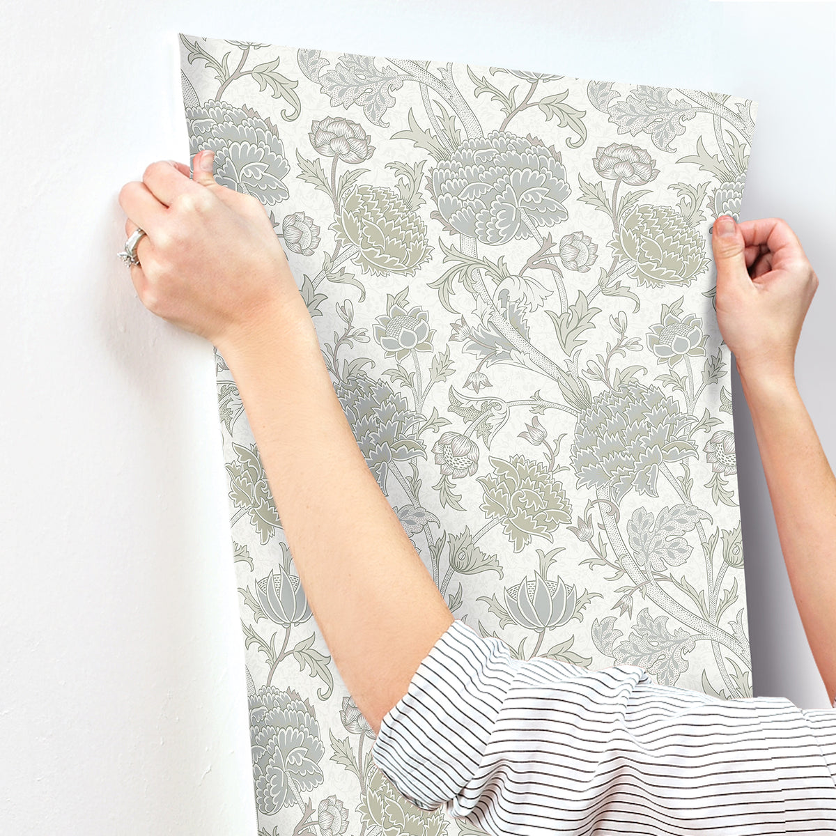 4153-82032-peel-and-stick-wallpaper-stick-application-step