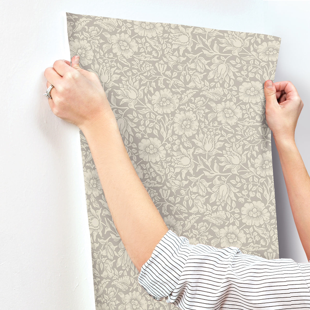 4153-82038-peel-and-stick-wallpaper-stick-application-step