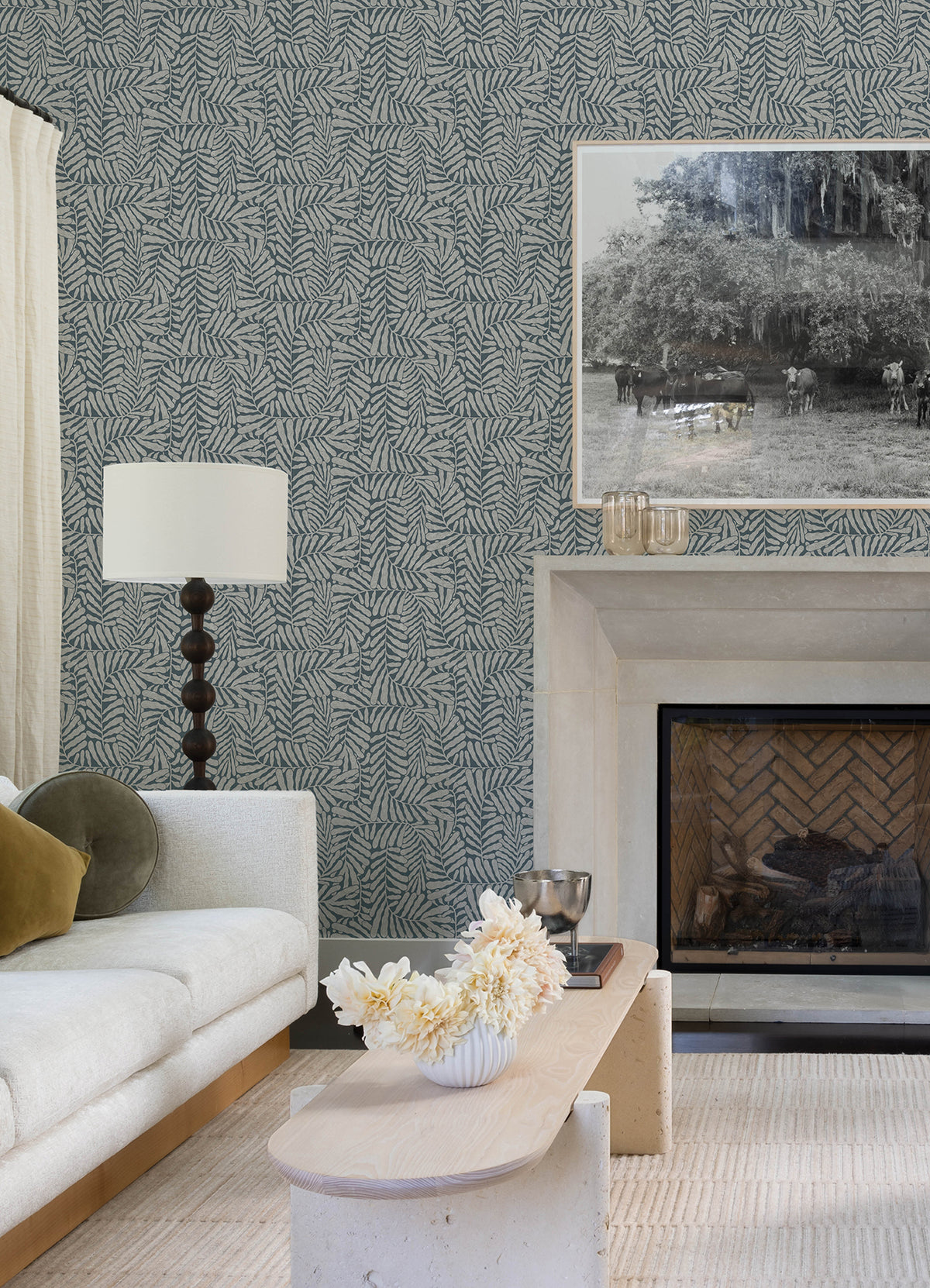 4155-27312-peel-and-stick-wallpaper-room-scene
