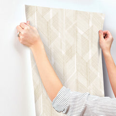 4155-27339-peel-and-stick-wallpaper-stick-application-step