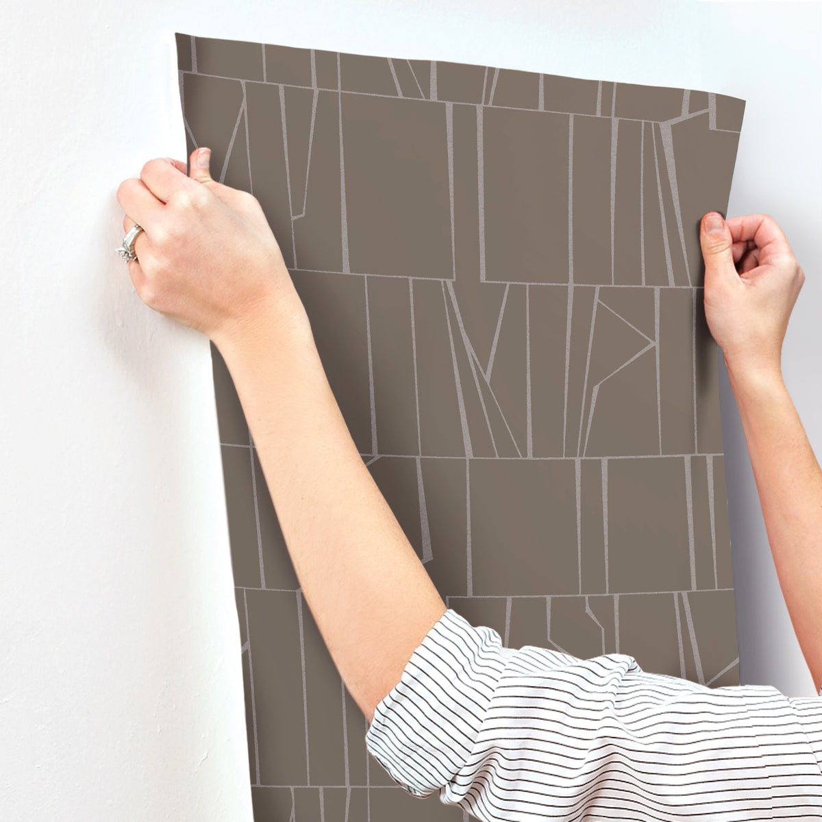 4155-72822-peel-and-stick-wallpaper-stick-application-step