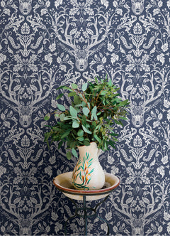 4169-12703-peel-and-stick-wallpaper-room-scene-detail-closeup