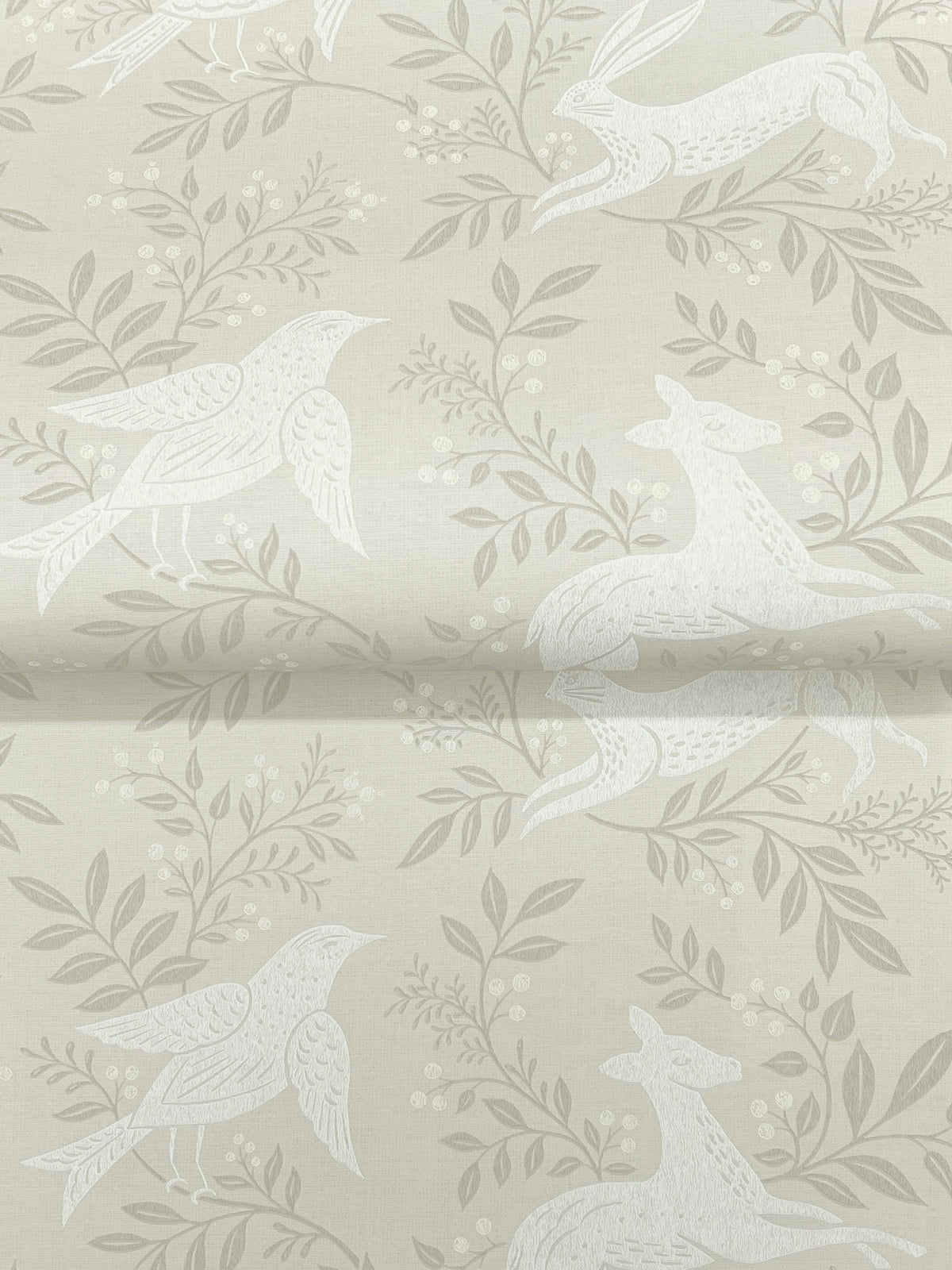 4169-83112-peel-and-stick-wallpaper-detail-closeup