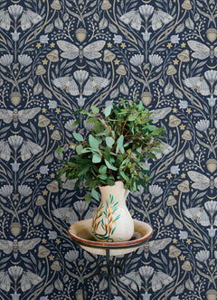 4169-83118-peel-and-stick-wallpaper-room-scene-detail-closeup