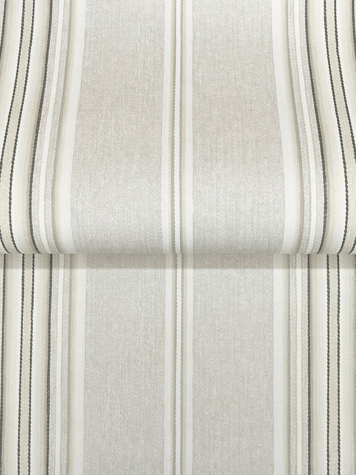 4169-83124-peel-and-stick-wallpaper-detail-closeup