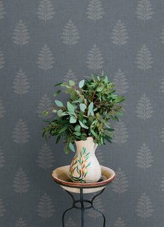 4169-83127-peel-and-stick-wallpaper-room-scene-detail-closeup