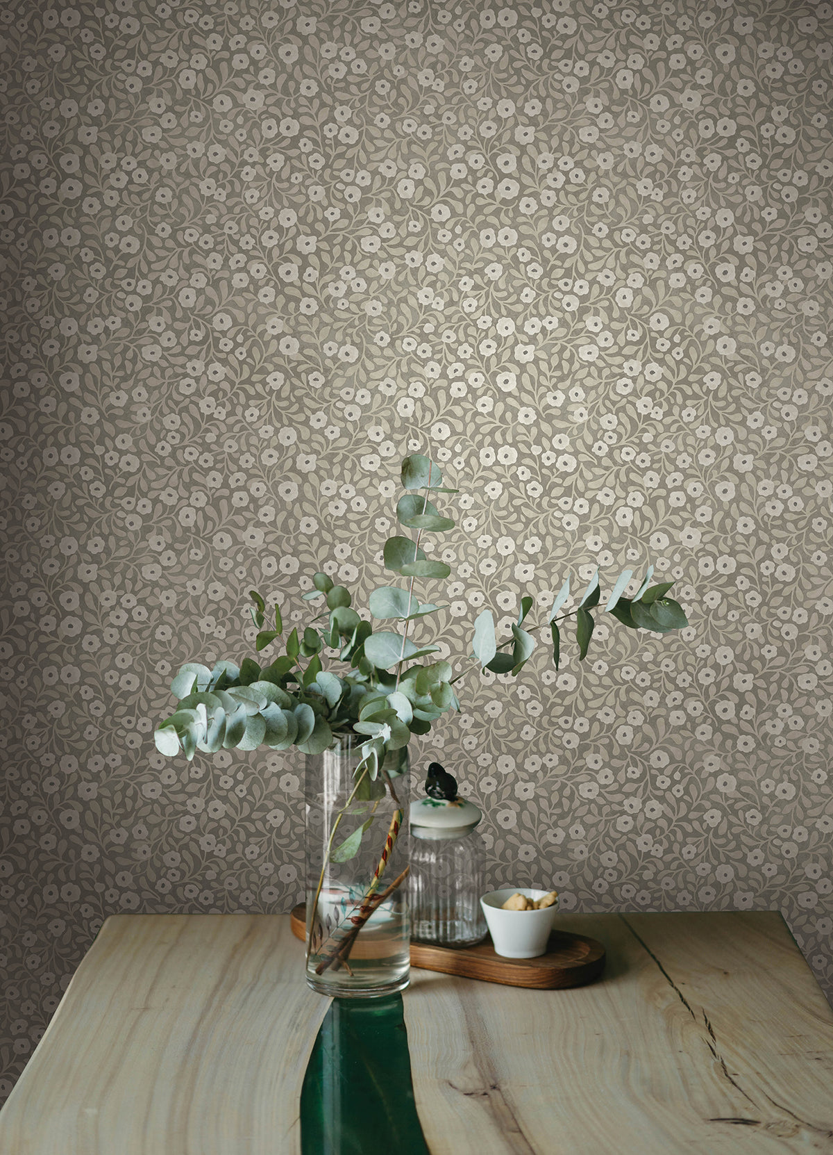 4169-83131-peel-and-stick-wallpaper-room-scene