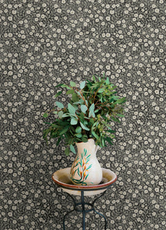 4169-83133-peel-and-stick-wallpaper-room-scene-detail-closeup