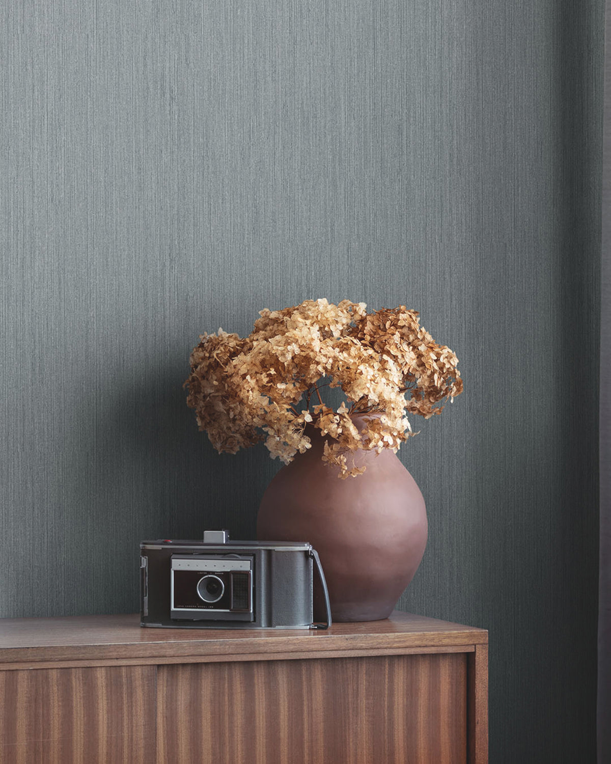 4171-17214-peel-and-stick-wallpaper-room-scene
