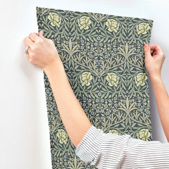 4171-82047-peel-and-stick-wallpaper-stick-application-step