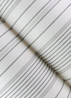 4172-27486-peel-and-stick-wallpaper-detail-closeup