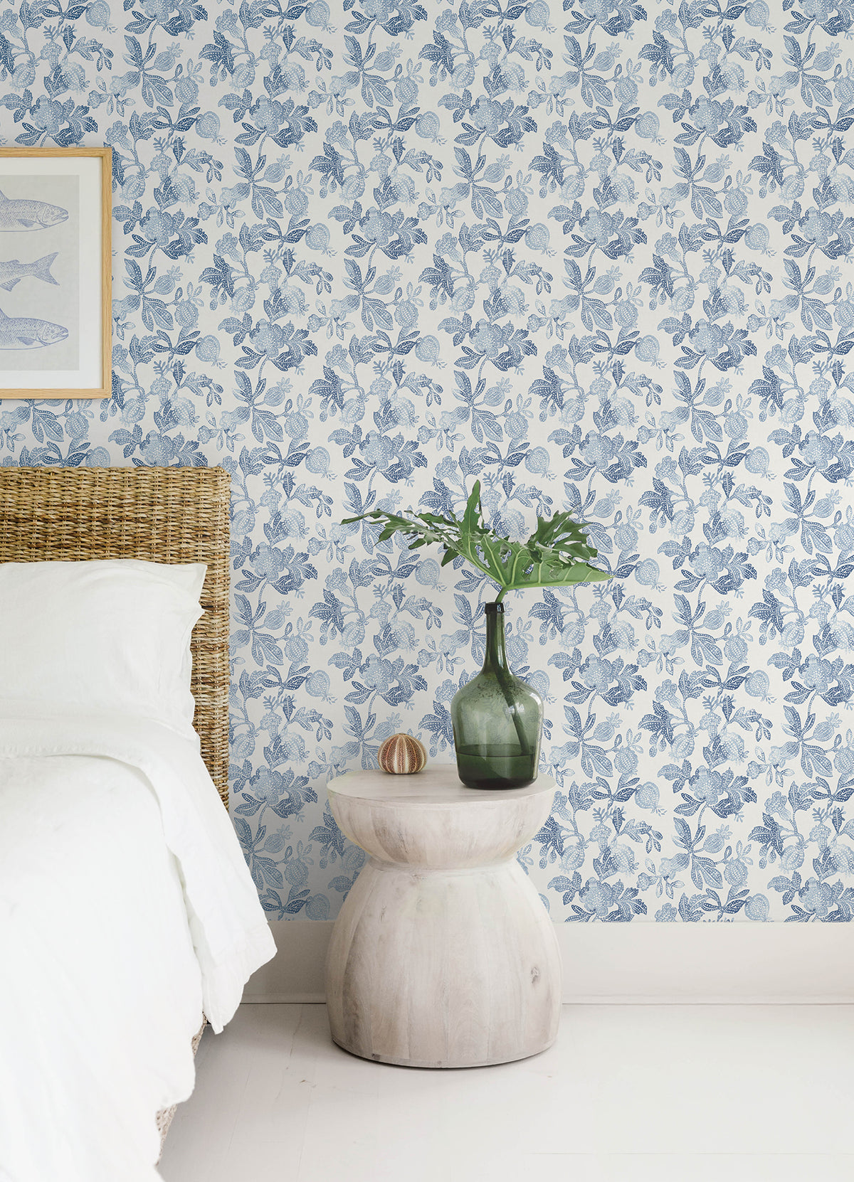 4172-27492-peel-and-stick-wallpaper-room-scene-detail-closeup