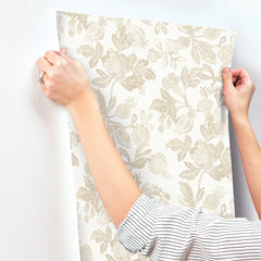 4172-27495-peel-and-stick-wallpaper-stick-application-step