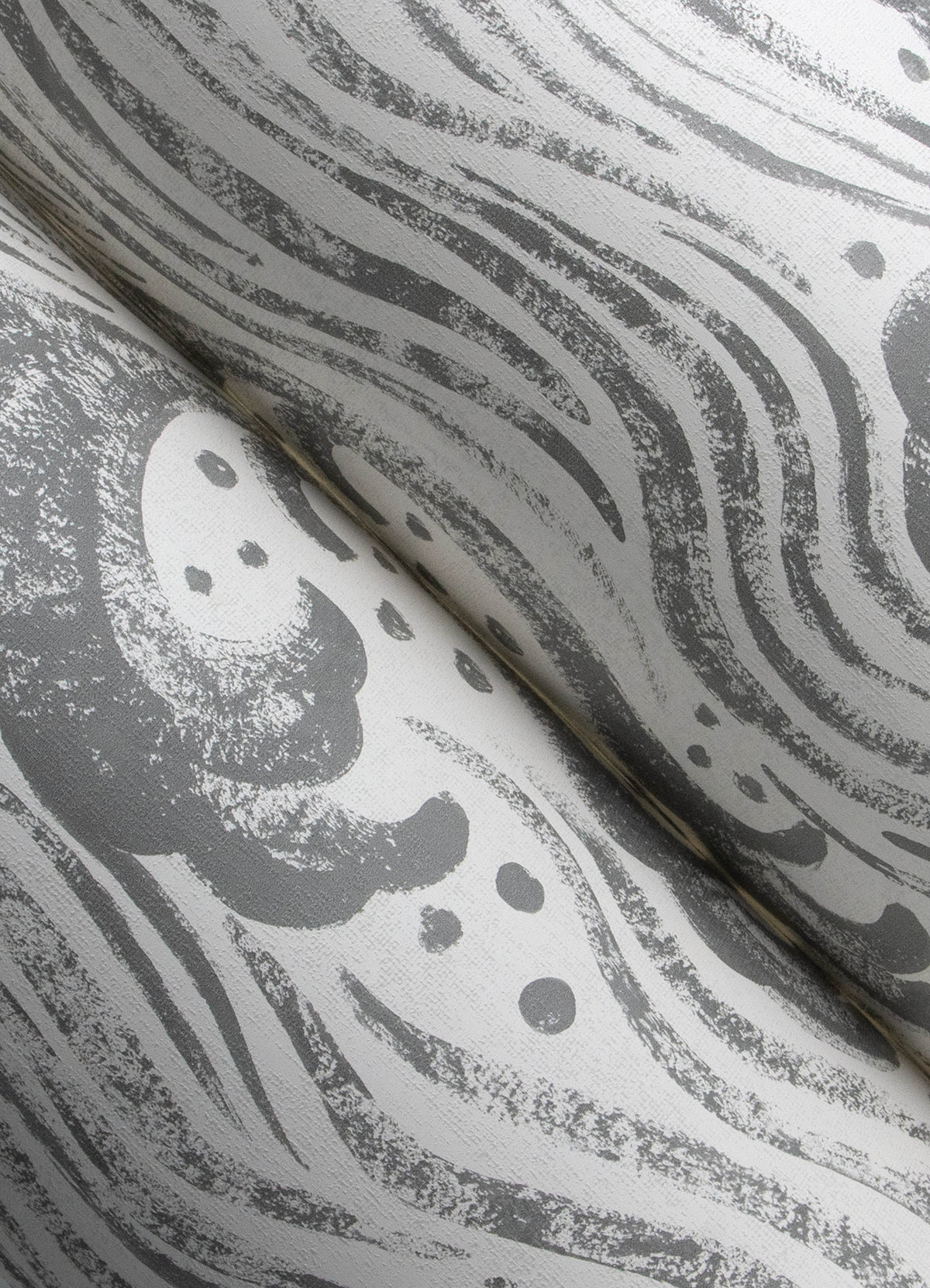 4172-27510-peel-and-stick-wallpaper-detail-closeup