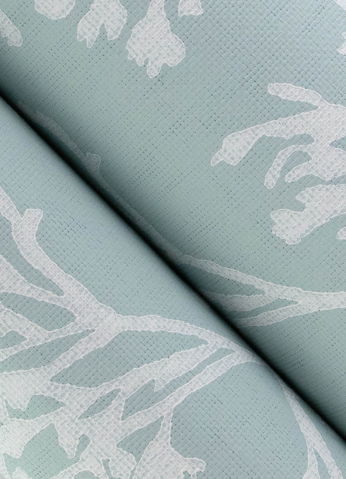 4172-82003-peel-and-stick-wallpaper-detail-closeup