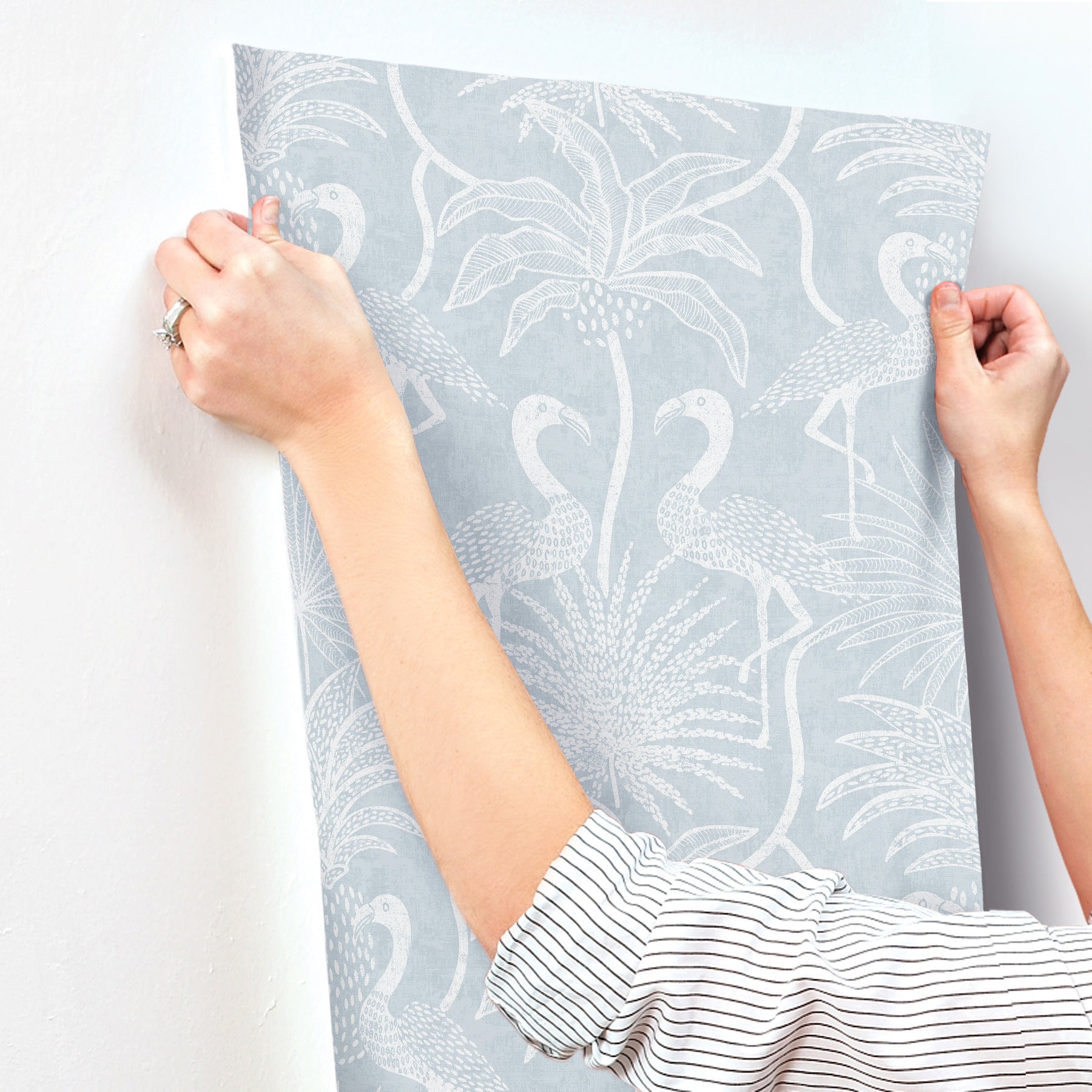 Biscayne Wallpaper | York Wallcoverings
