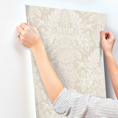 4173-27621-peel-and-stick-wallpaper-stick-application-step