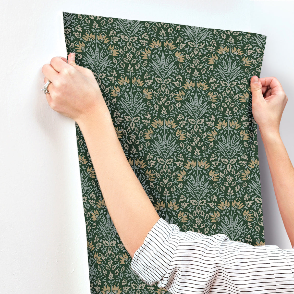 4173-27631-peel-and-stick-wallpaper-stick-application-step