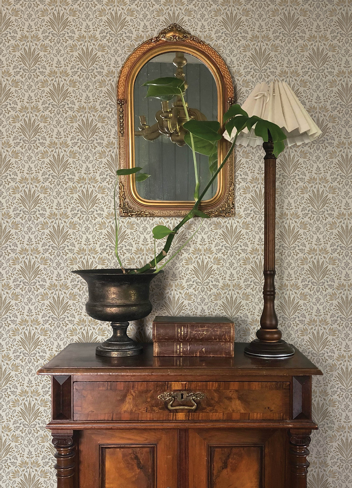 4173-27633-peel-and-stick-wallpaper-room-scene-detail-closeup