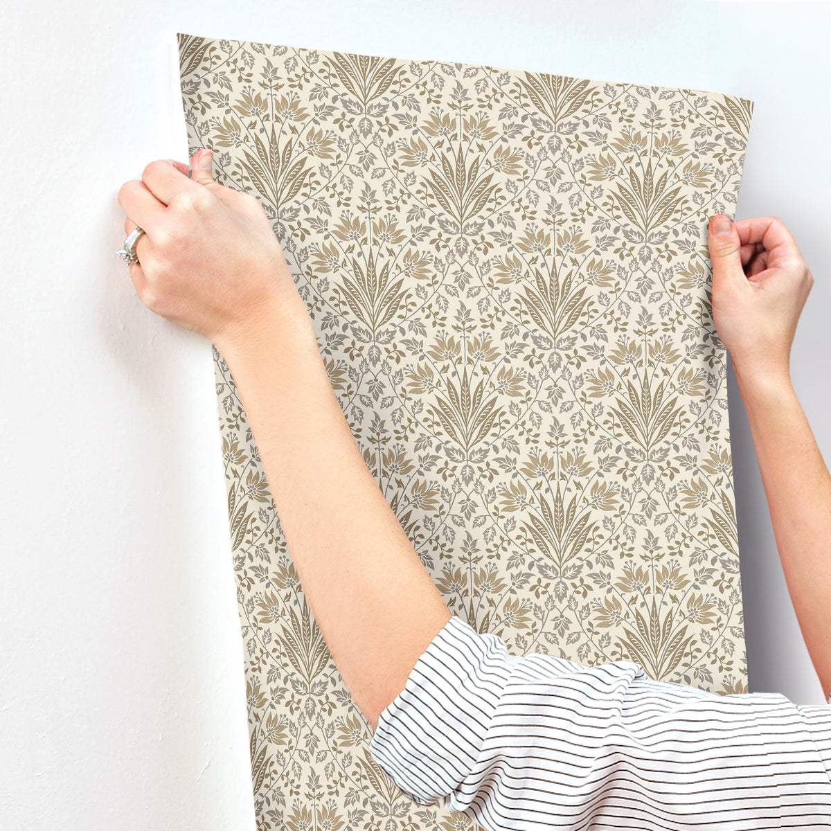 4173-27633-peel-and-stick-wallpaper-stick-application-step