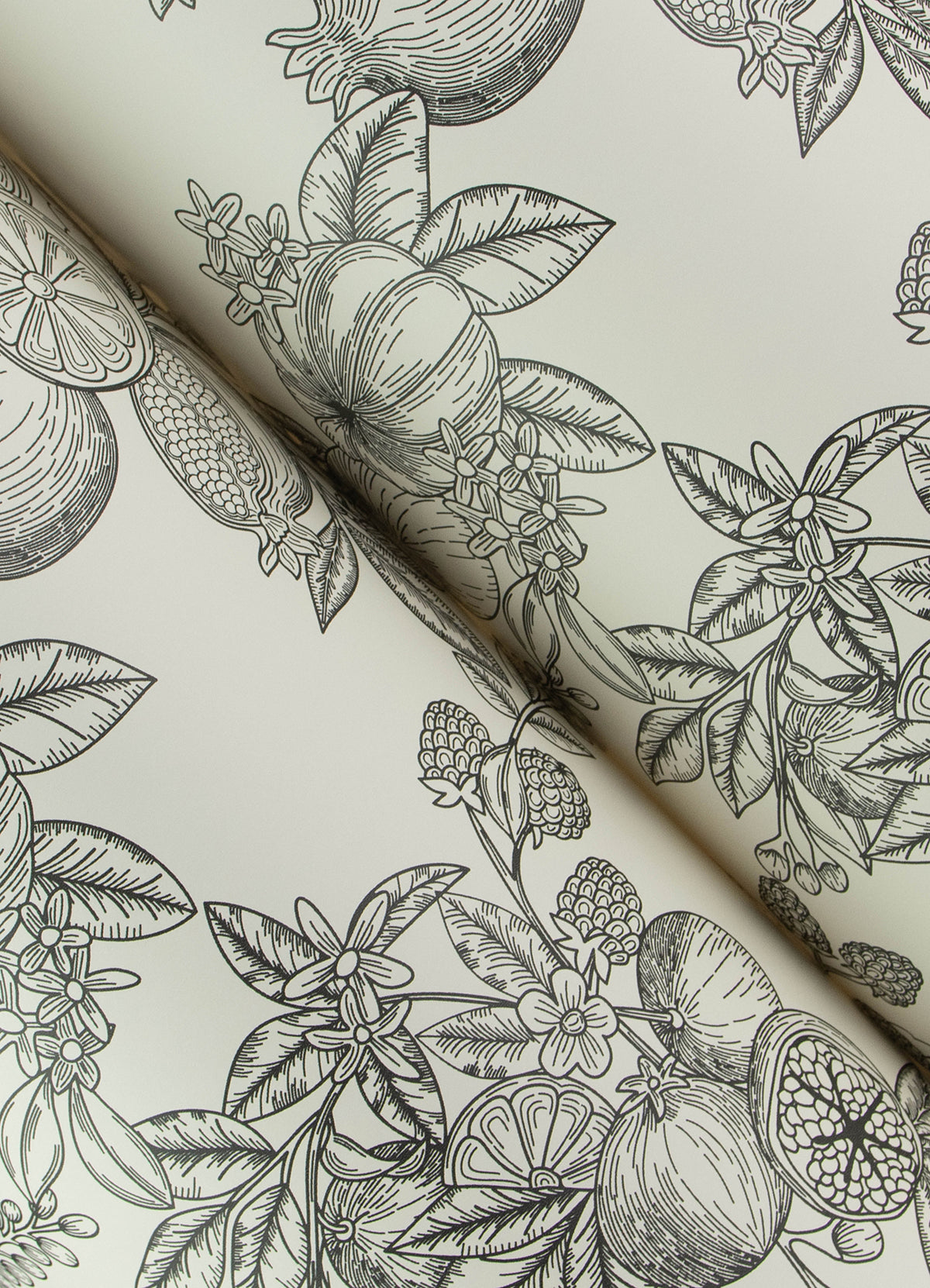 4173-27637-peel-and-stick-wallpaper-detail-closeup