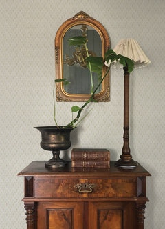 4173-27669-peel-and-stick-wallpaper-room-scene-detail-closeup