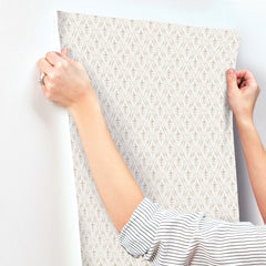 4173-27673-peel-and-stick-wallpaper-stick-application-step