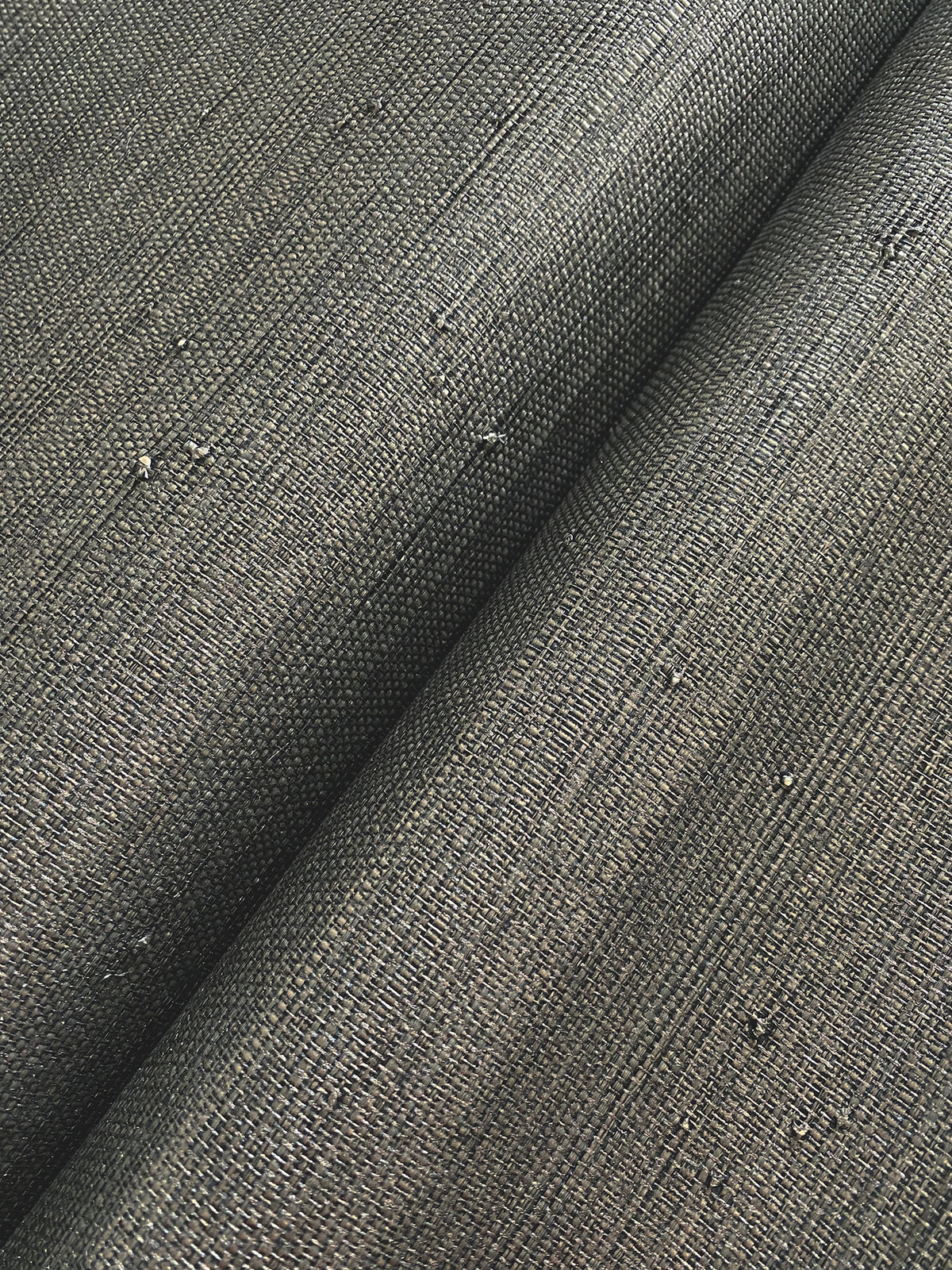 4173-82103-peel-and-stick-wallpaper-detail-closeup
