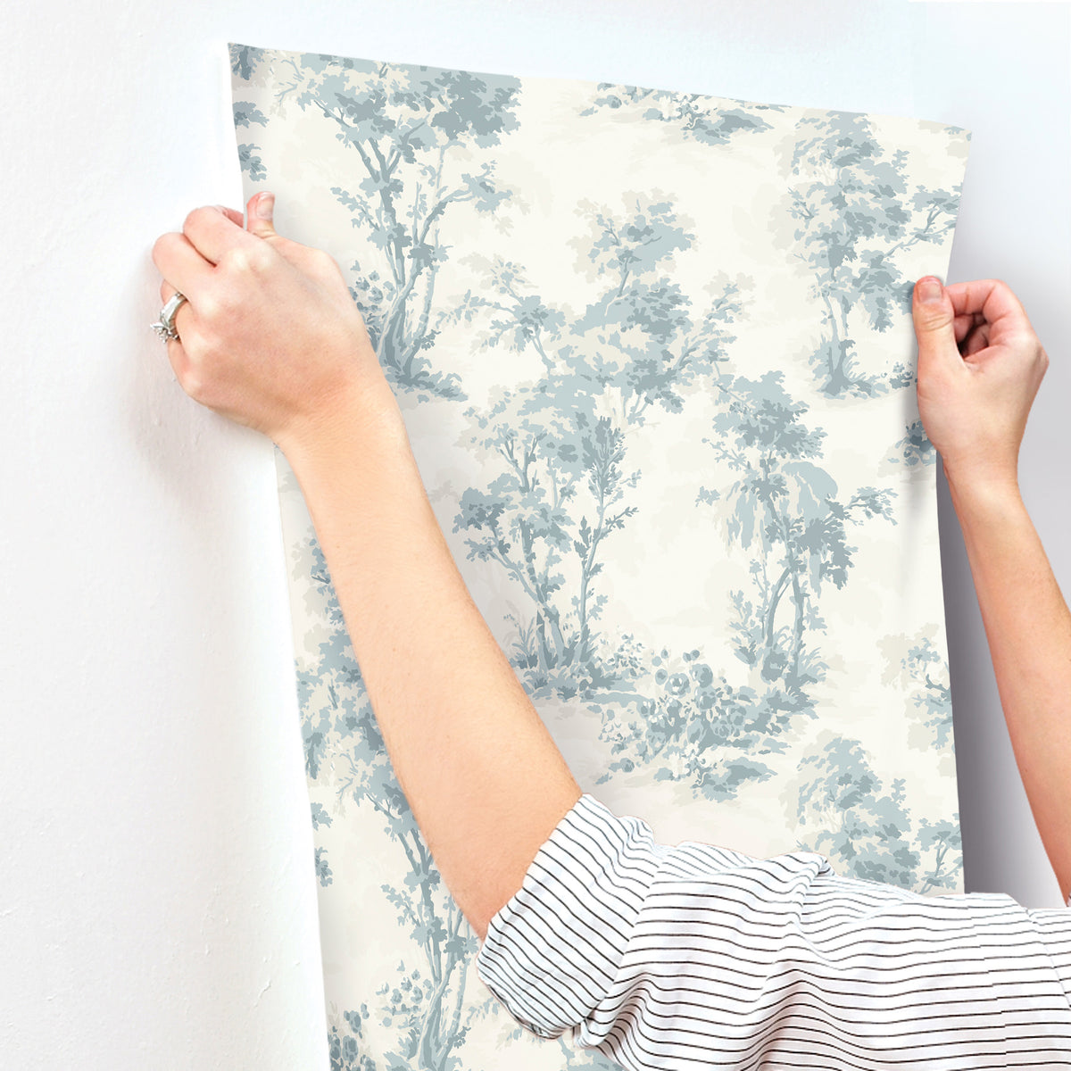 4173-82105-peel-and-stick-wallpaper-stick-application-step