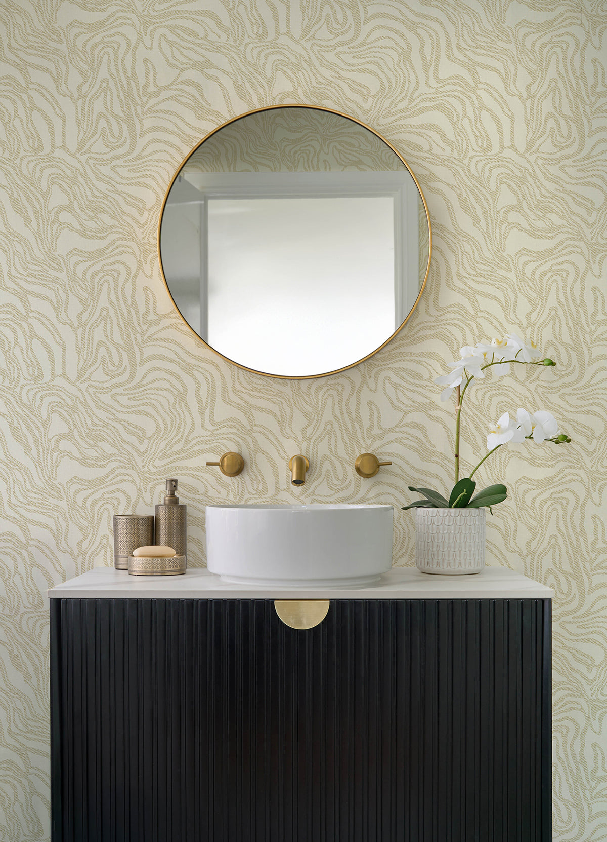 4177-27705-peel-and-stick-wallpaper-room-scene