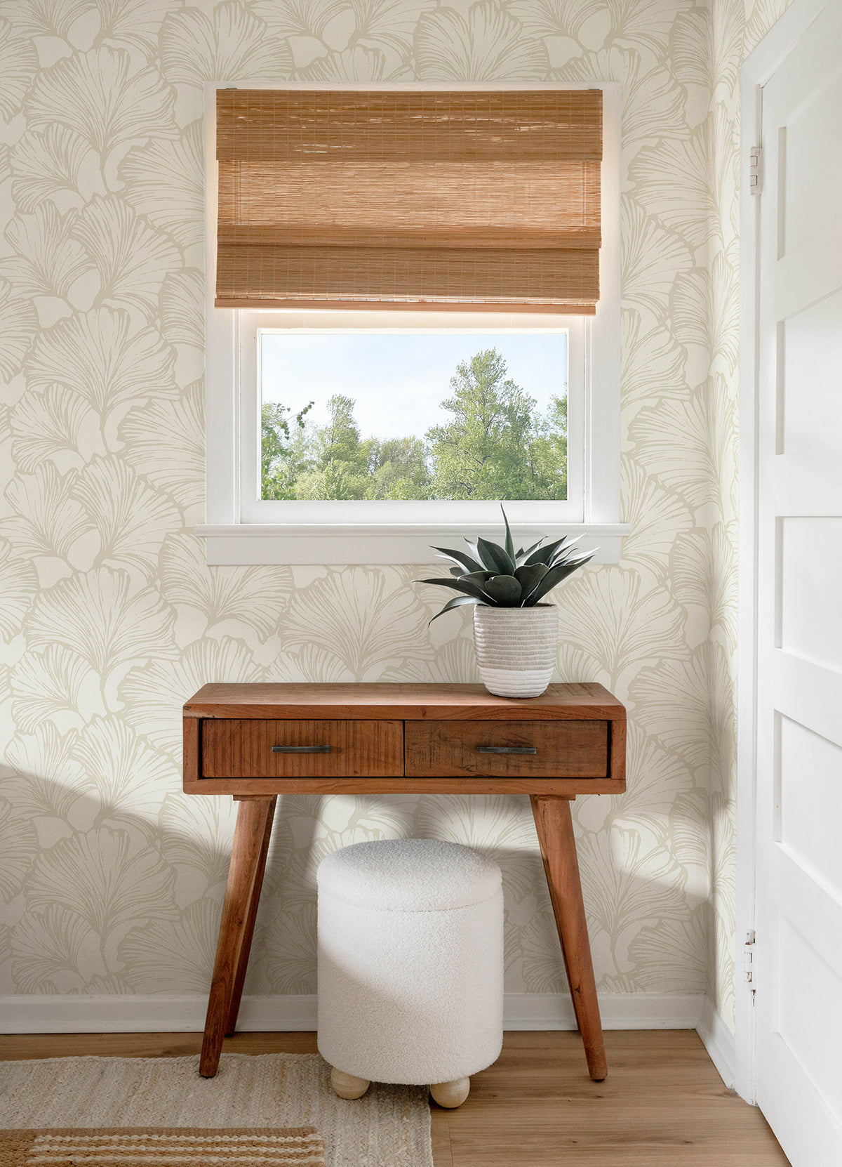 4177-27711-peel-and-stick-wallpaper-room-scene
