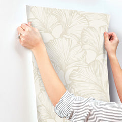4177-27711-peel-and-stick-wallpaper-stick-application-step