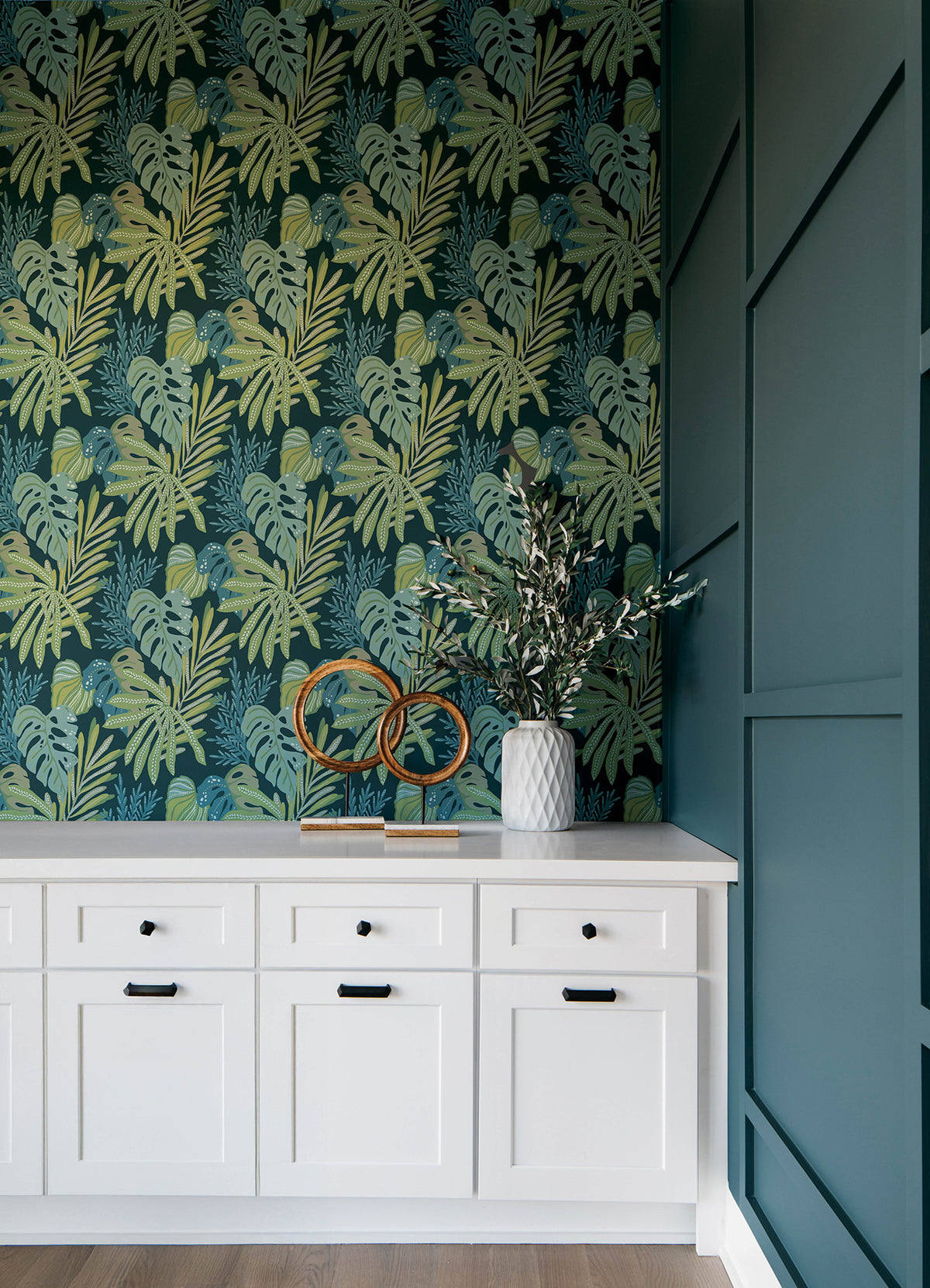 4177-27739-peel-and-stick-wallpaper-room-scene