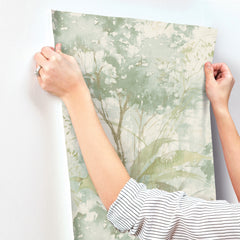 4177-27751-peel-and-stick-wallpaper-stick-application-step