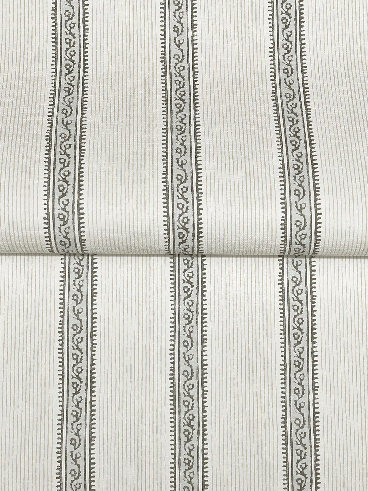 4192-27426-peel-and-stick-wallpaper-detail-closeup