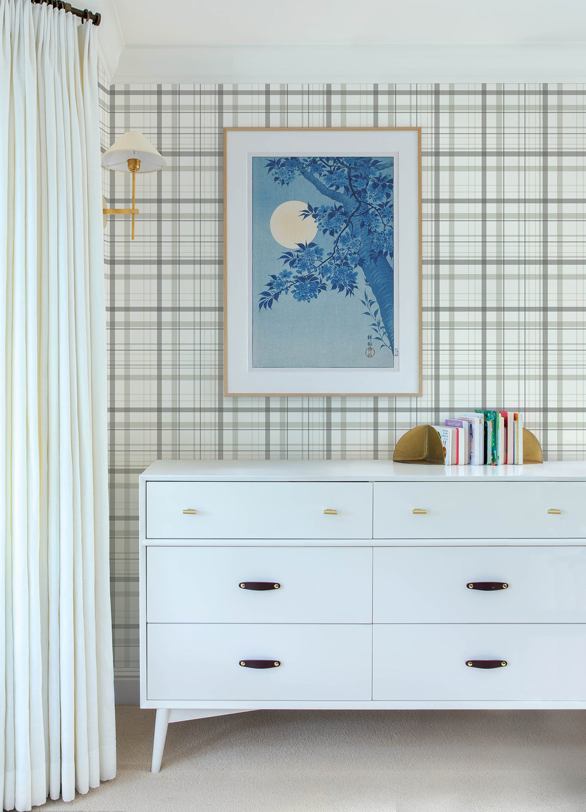 4192-83409-peel-and-stick-wallpaper-room-scene