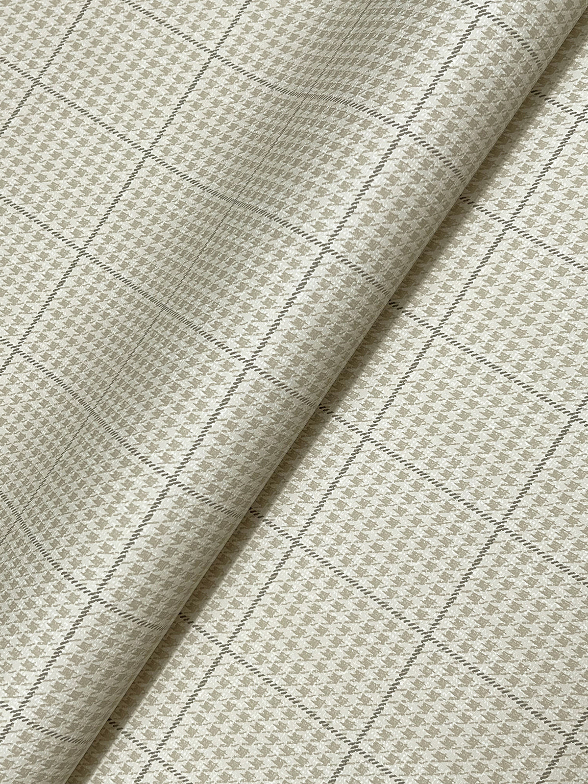 4192-83414-peel-and-stick-wallpaper-detail-closeup