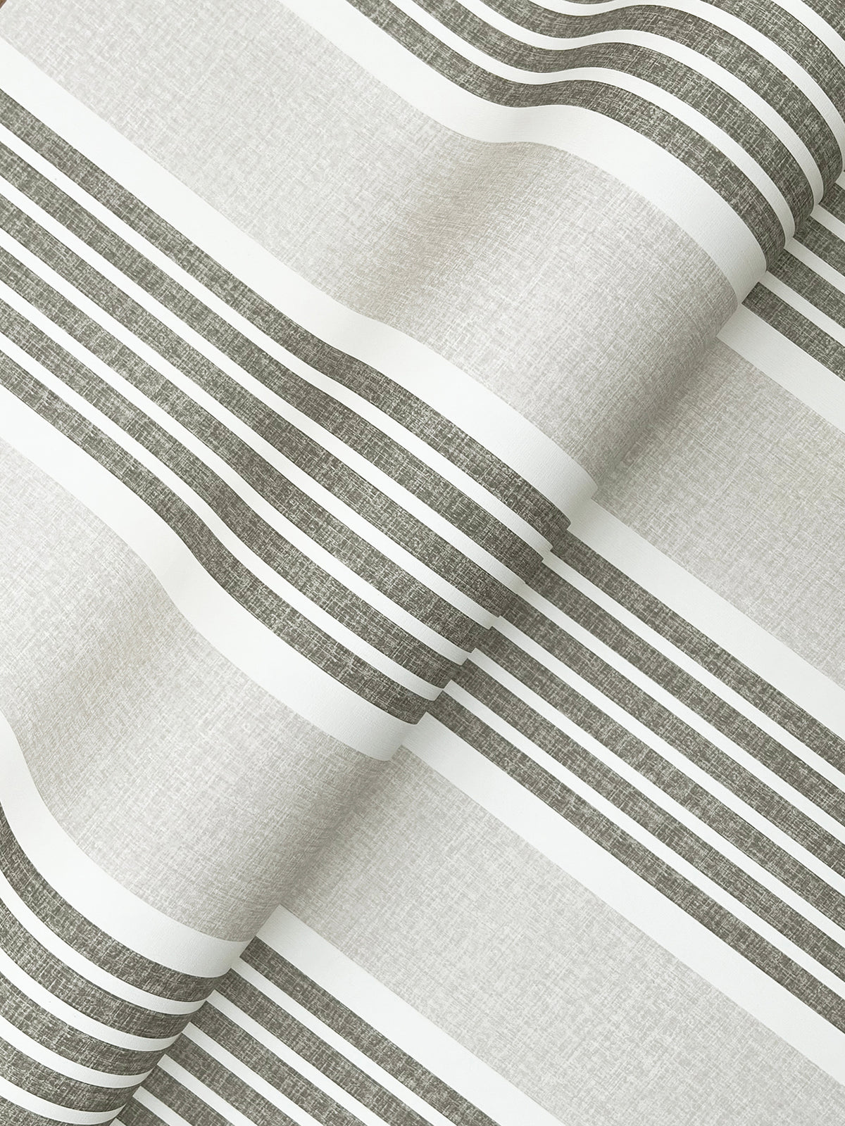 4192-83435-peel-and-stick-wallpaper-detail-closeup
