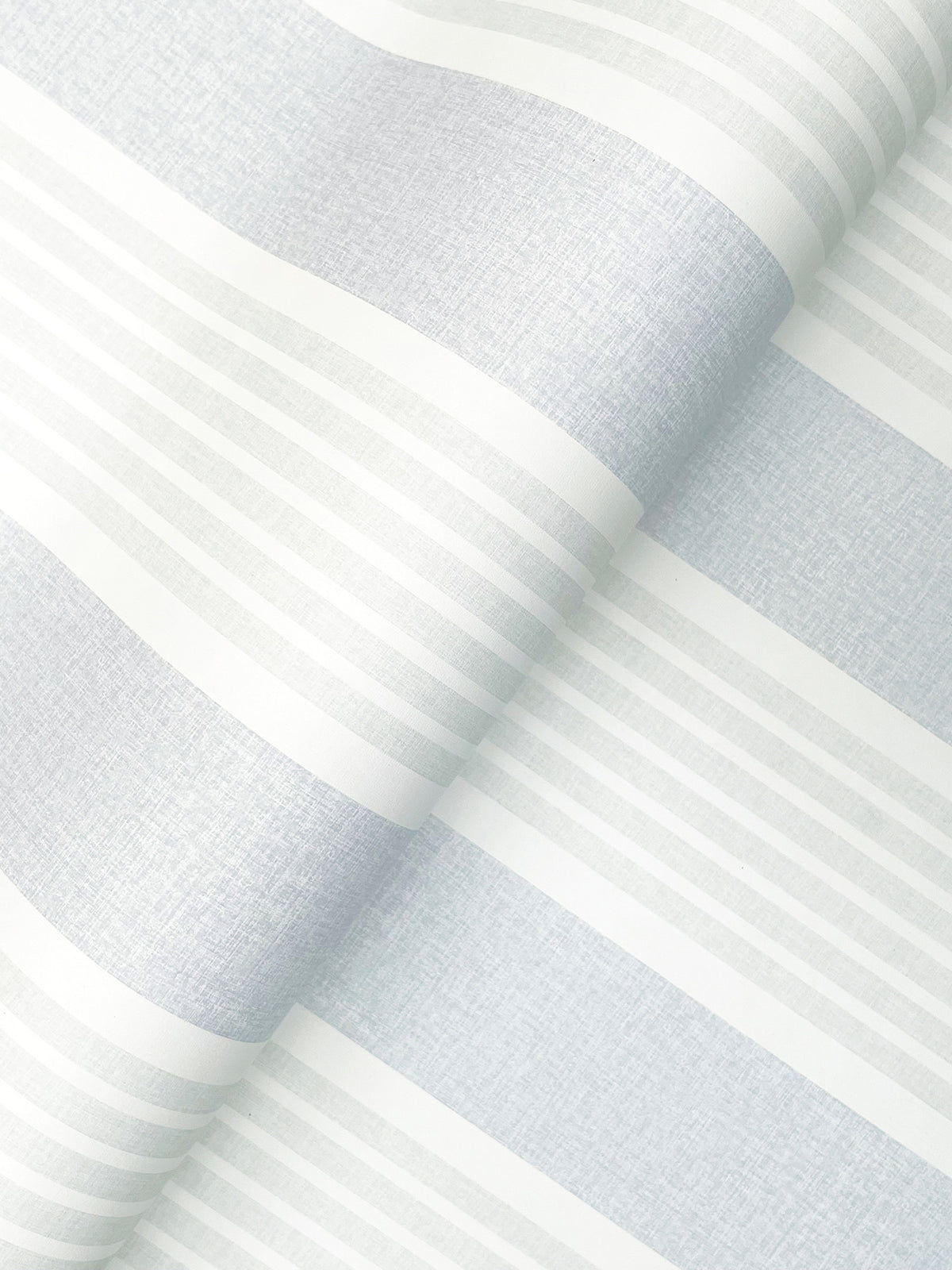 4192-83436-peel-and-stick-wallpaper-detail-closeup