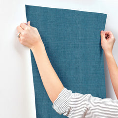 4193-7414-peel-and-stick-wallpaper-stick-application-step