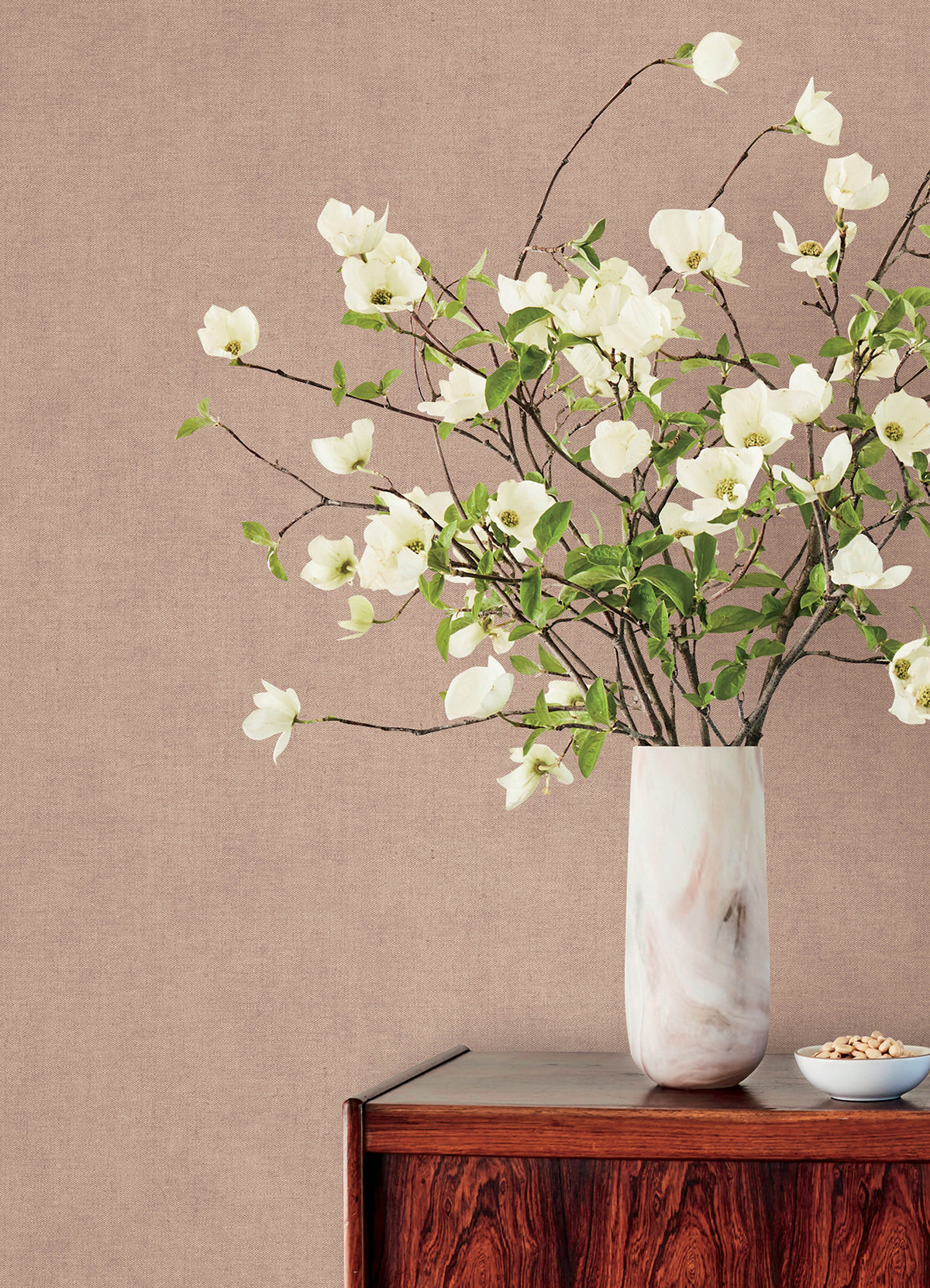 4193-7426-peel-and-stick-wallpaper-room-scene-detail-closeup