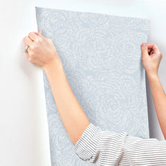 4197-27850-peel-and-stick-wallpaper-stick-application-step
