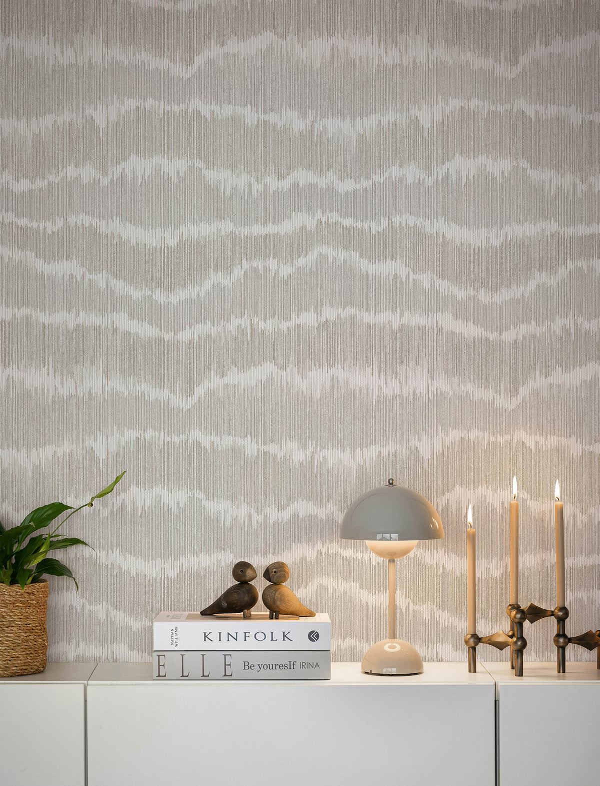 4197-27868-peel-and-stick-wallpaper-room-scene-detail-closeup