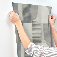 4197-27883-peel-and-stick-wallpaper-stick-application-step