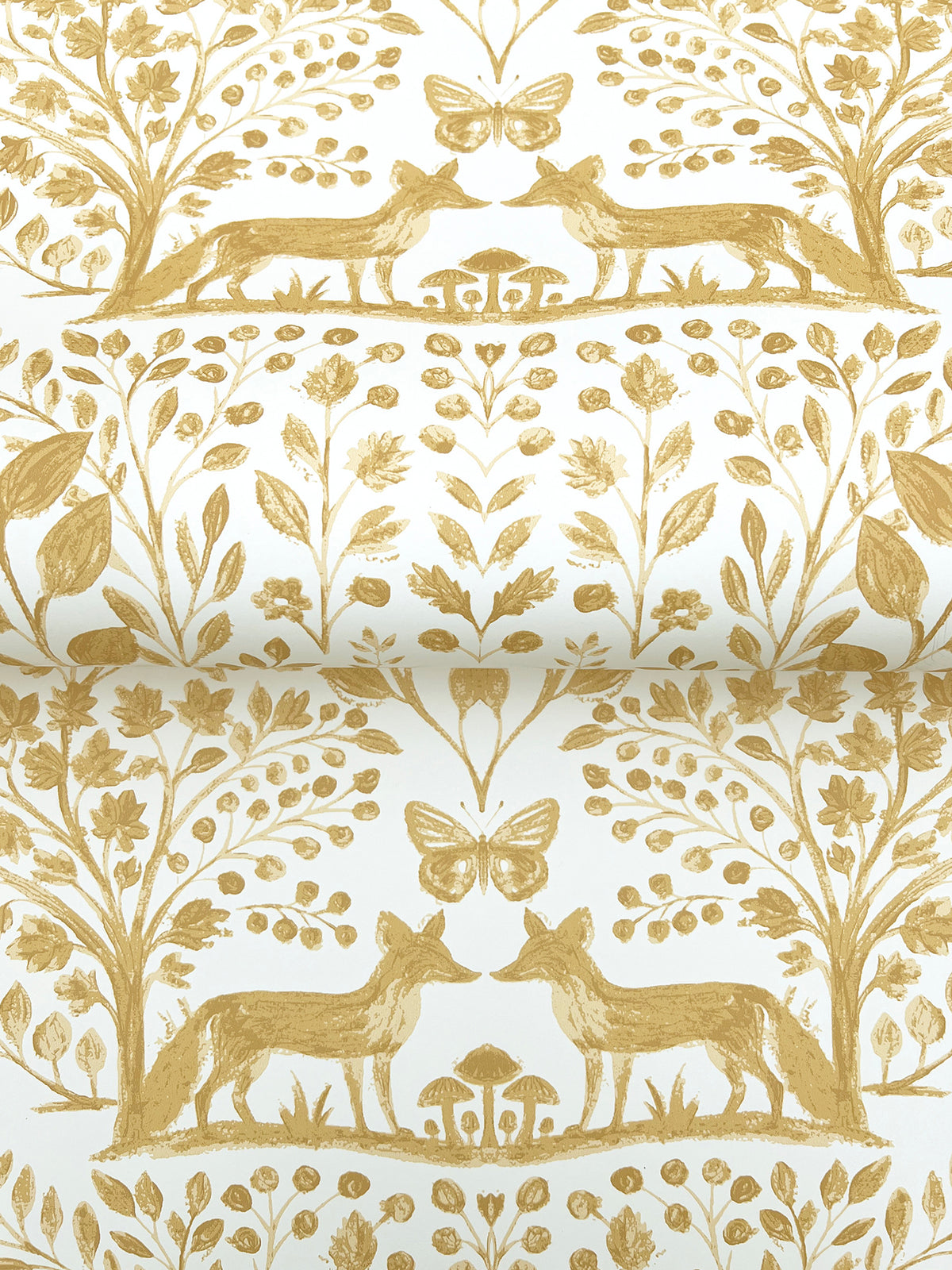 4197-83756-peel-and-stick-wallpaper-detail-closeup