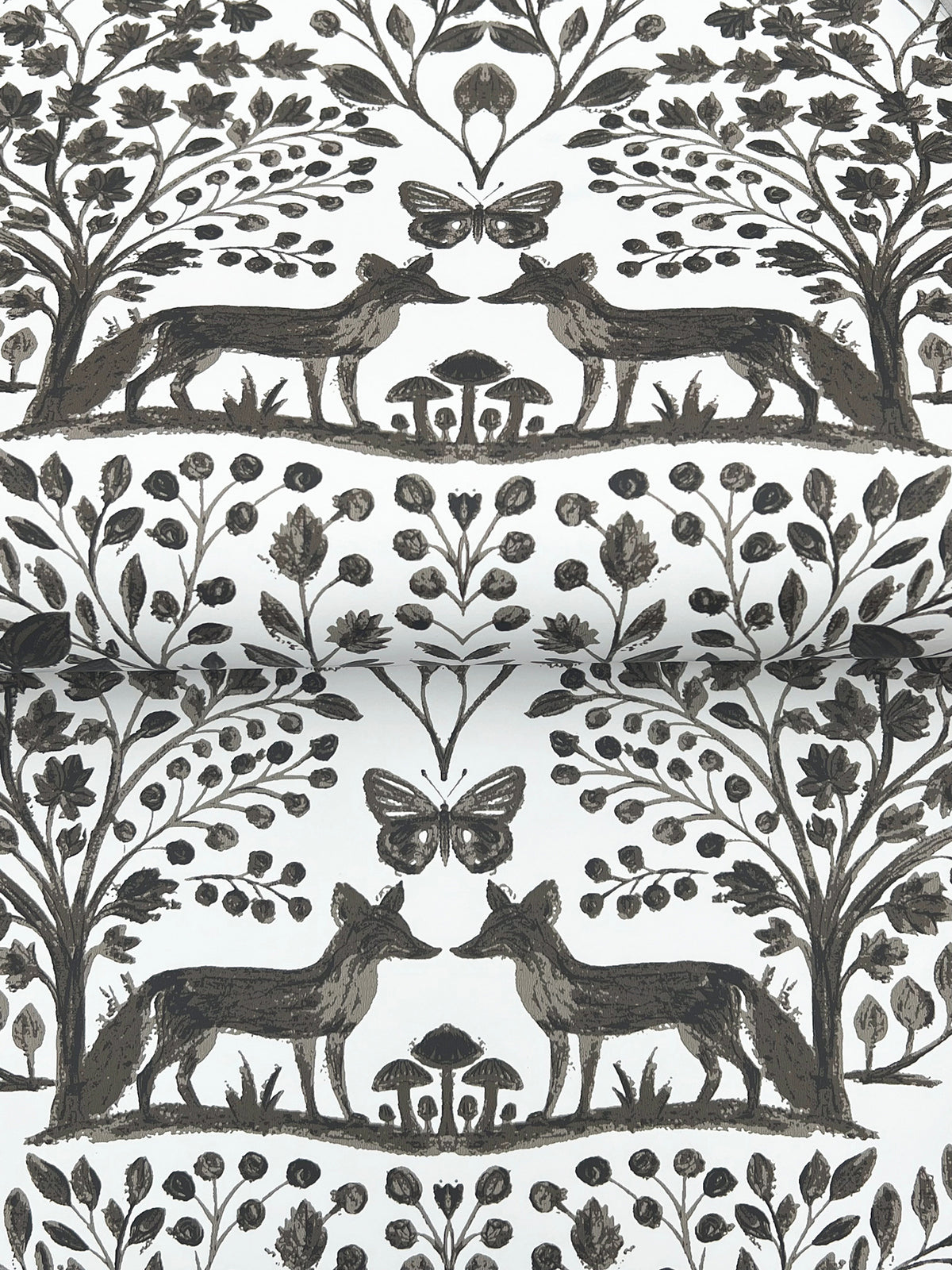 4197-83758-peel-and-stick-wallpaper-detail-closeup