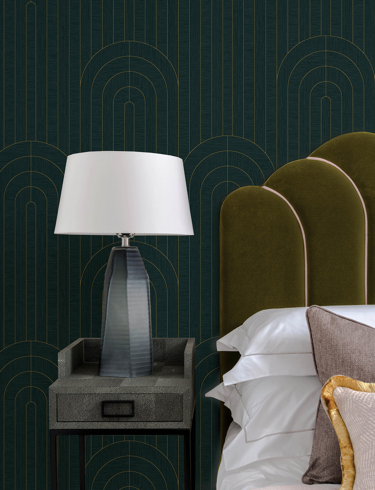 4198-27824-peel-and-stick-wallpaper-room-scene-detail-closeup