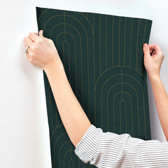 4198-27824-peel-and-stick-wallpaper-stick-application-step