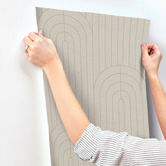 4198-27826-peel-and-stick-wallpaper-stick-application-step